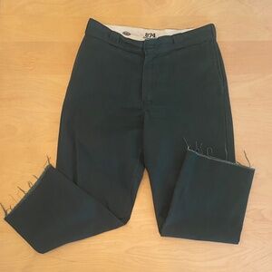 Dickies mens 874 Original Fit green pants with fringe